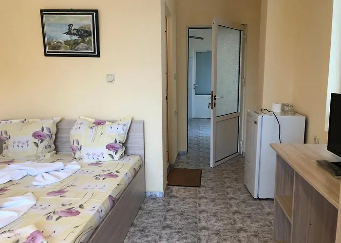 Гостевой дом Guest Nia Elis Китен