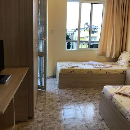 Guest Nia Elis Casa de hóspedes Kiten (Burgas)